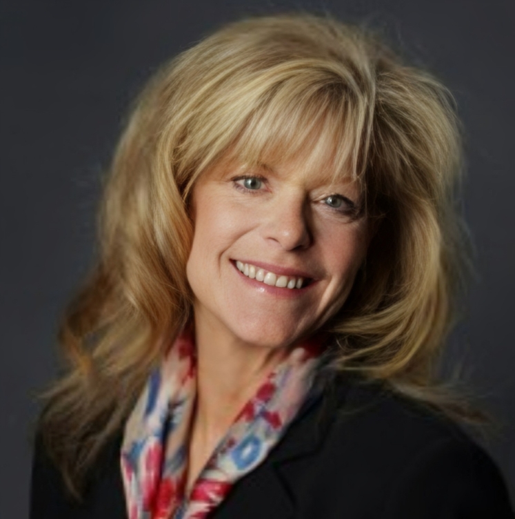 Portrait of Lori Lizotte